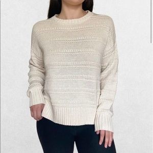Cupcakes and Cashmere Women’s Cream/Ivory Sweater - Medium